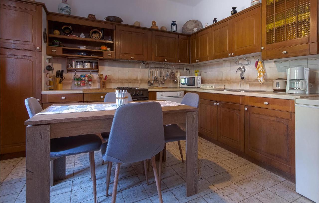 Awesome Home In Zaglav With Wifi Esterno foto